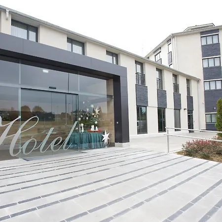 Hotell Torre De Nunez Lugo