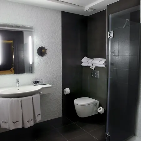 Torre De Nunez 4* Lugo