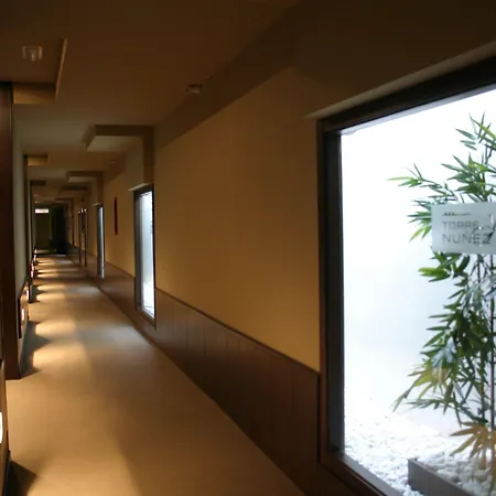Hotel Torre De Nunez 4*