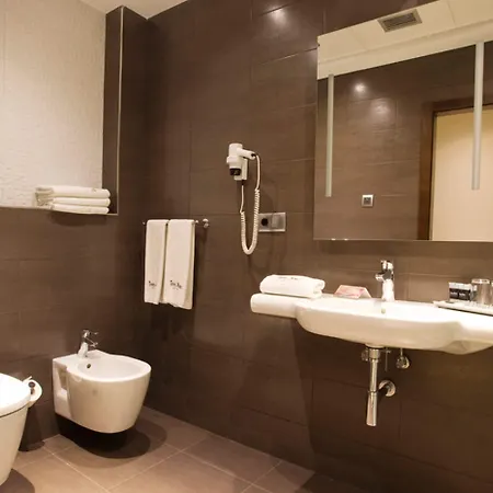 Hotel Torre De Nunez Lugo