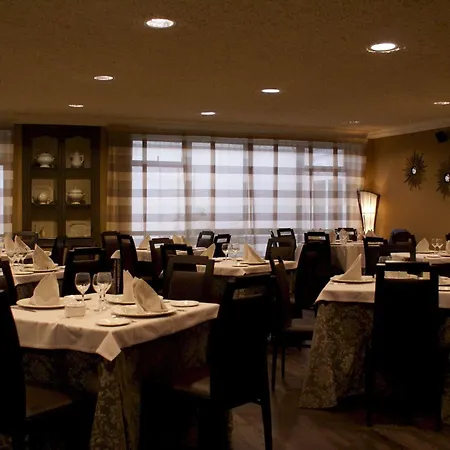 Hotel Torre De Nunez Lugo