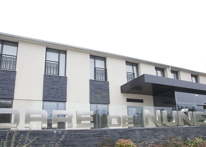 托雷努涅斯酒店 酒店